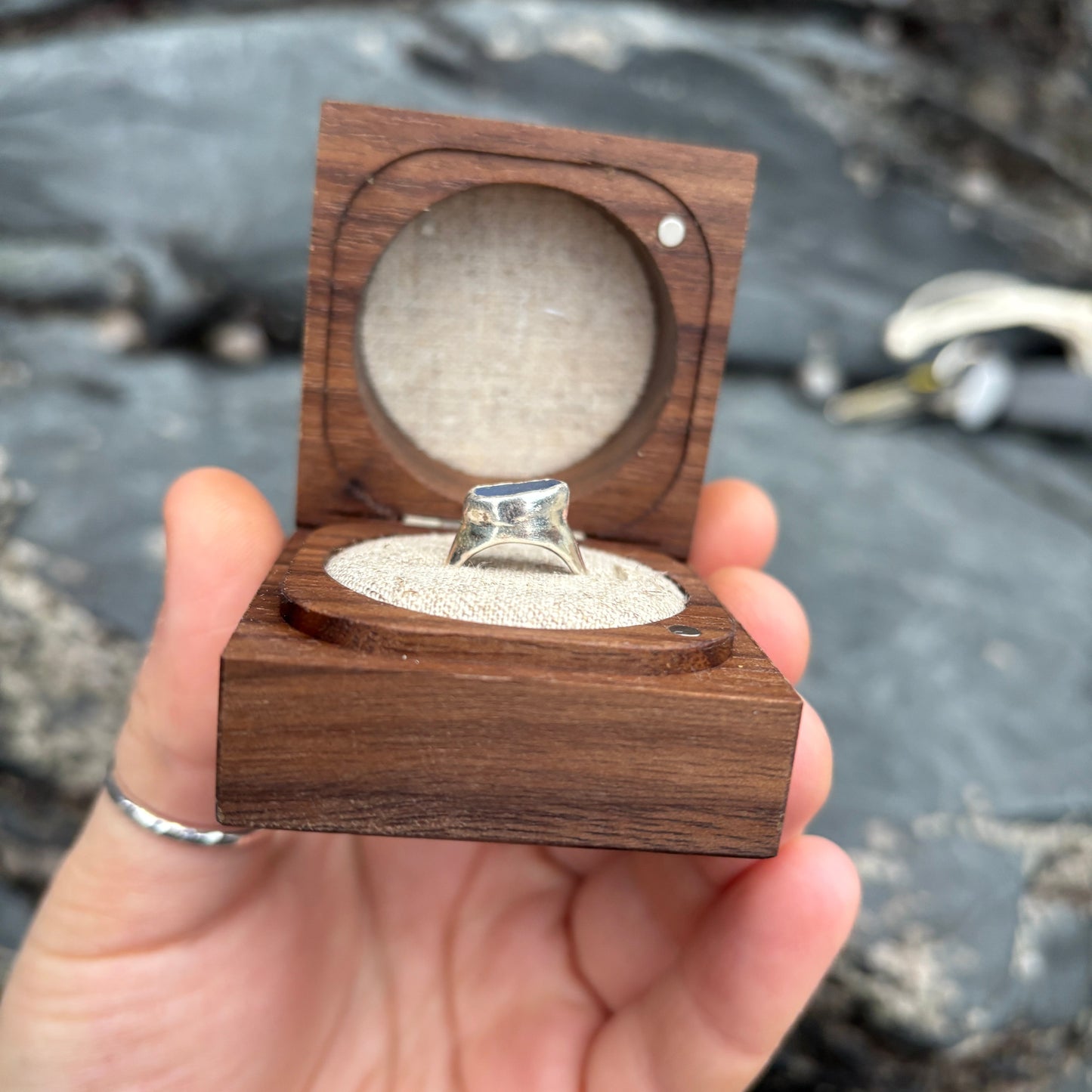 Blue Sea Glass Signet Ring - K(UK) 5.5(US)