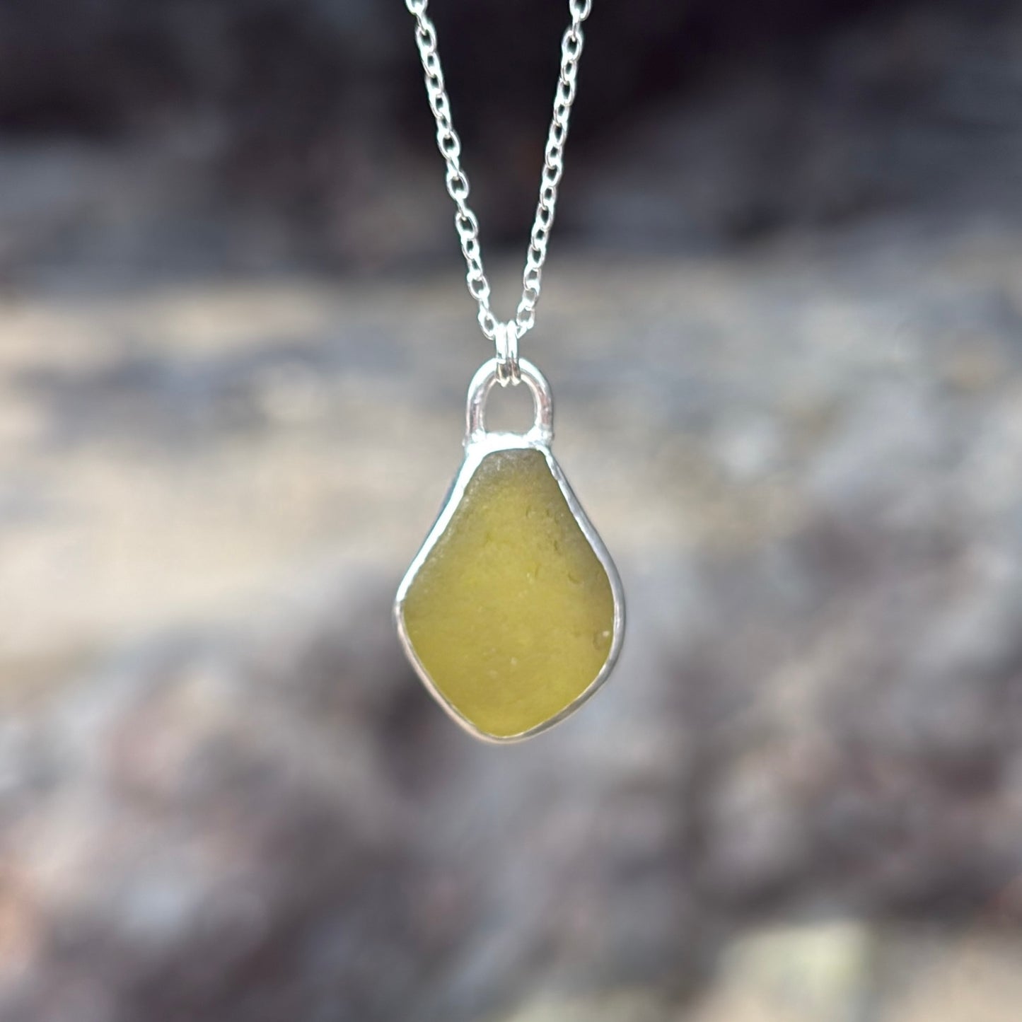 Ripple Pendant - Olive Green image 2