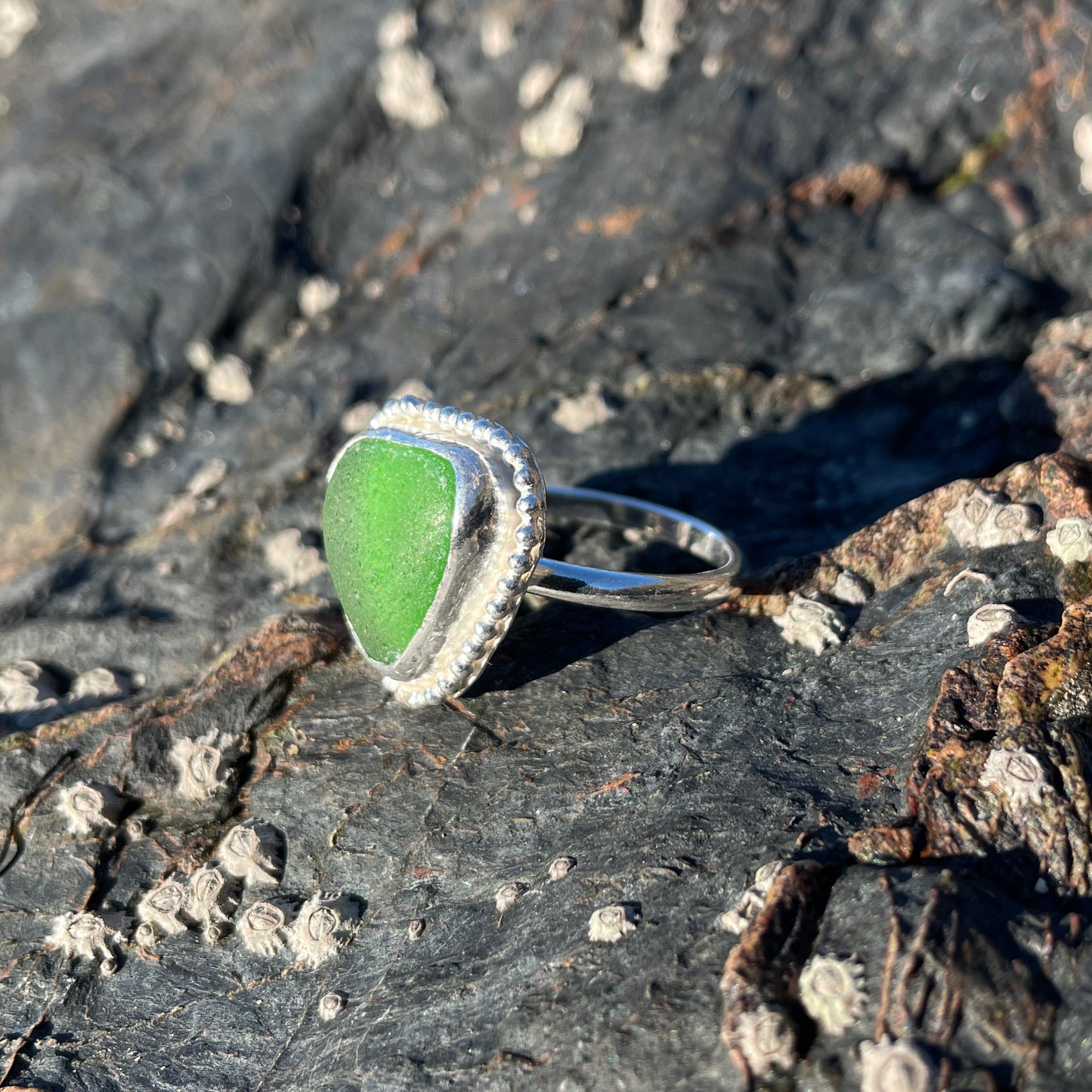 Beaded Cove Sea Glass Ring - T (UK) 10 (US)