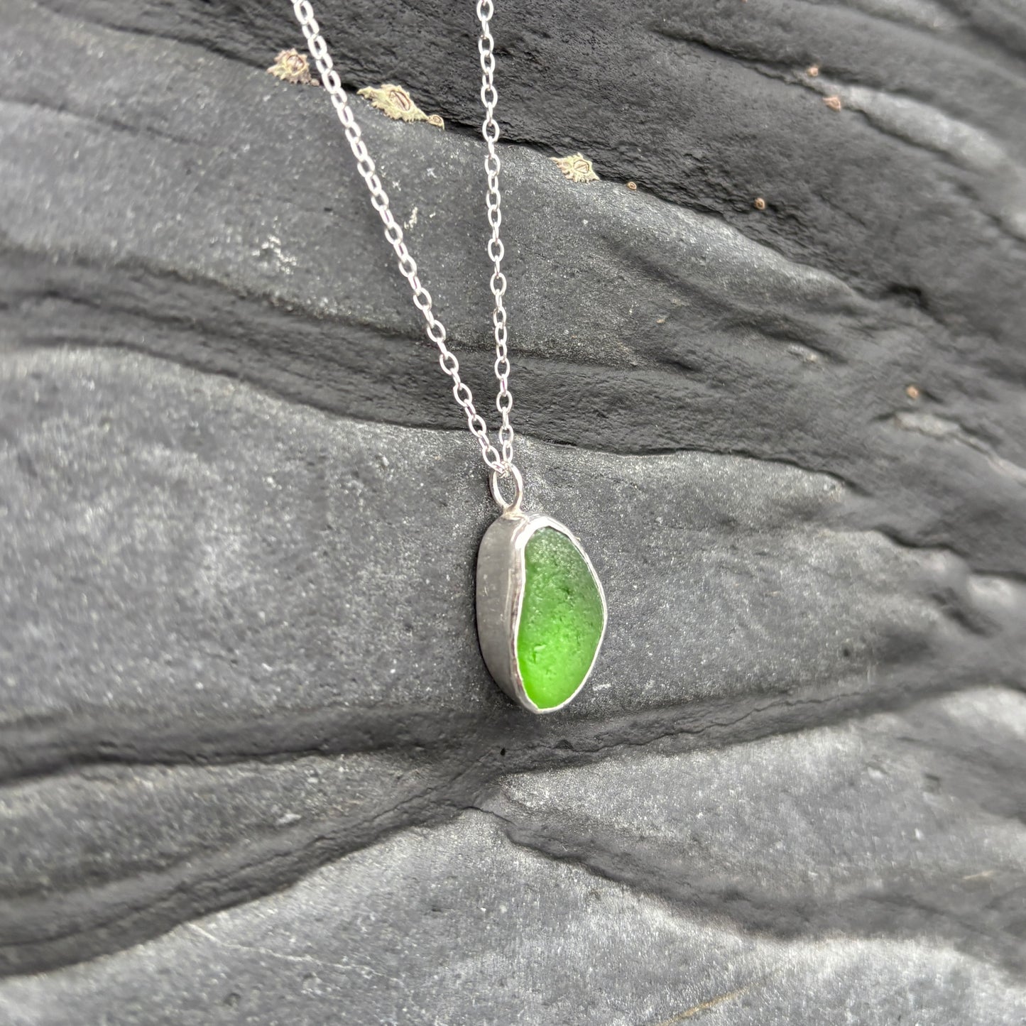 Ripple Pendant - Emerald Green